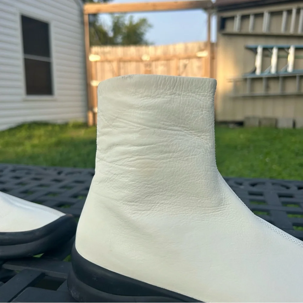 The Row Town Leather Zip Boot Milk White‎ size 36